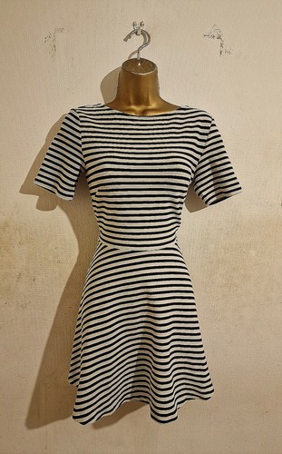 Black white stripe print - black, cap